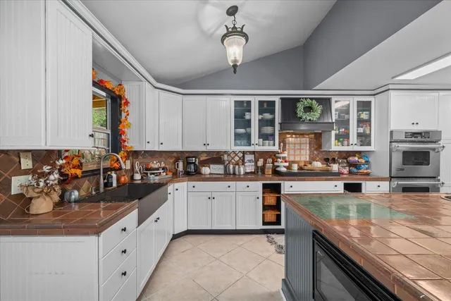 $425,000 | 2654 Foxmore Circle, Dalton, GA 30720