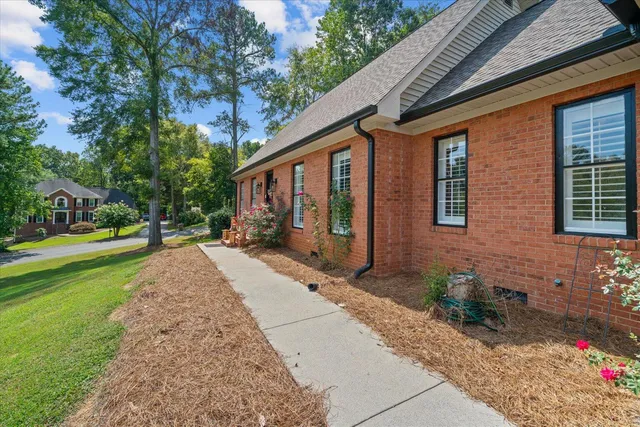 $425,000 | 2654 Foxmore Circle, Dalton, GA 30720