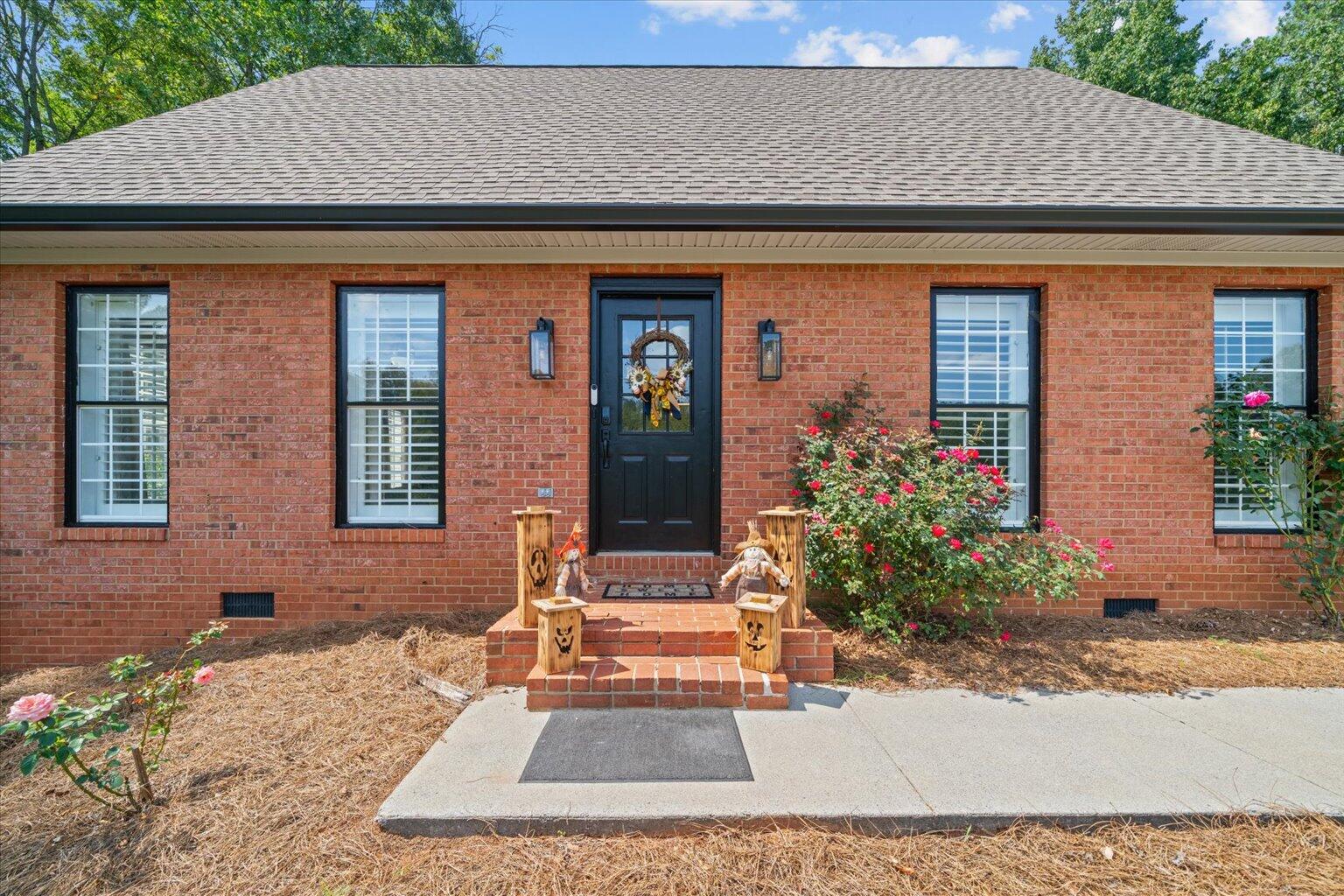 2654 Foxmore Circle Dalton, GA 30720 - Photo 10 of 54 10-10