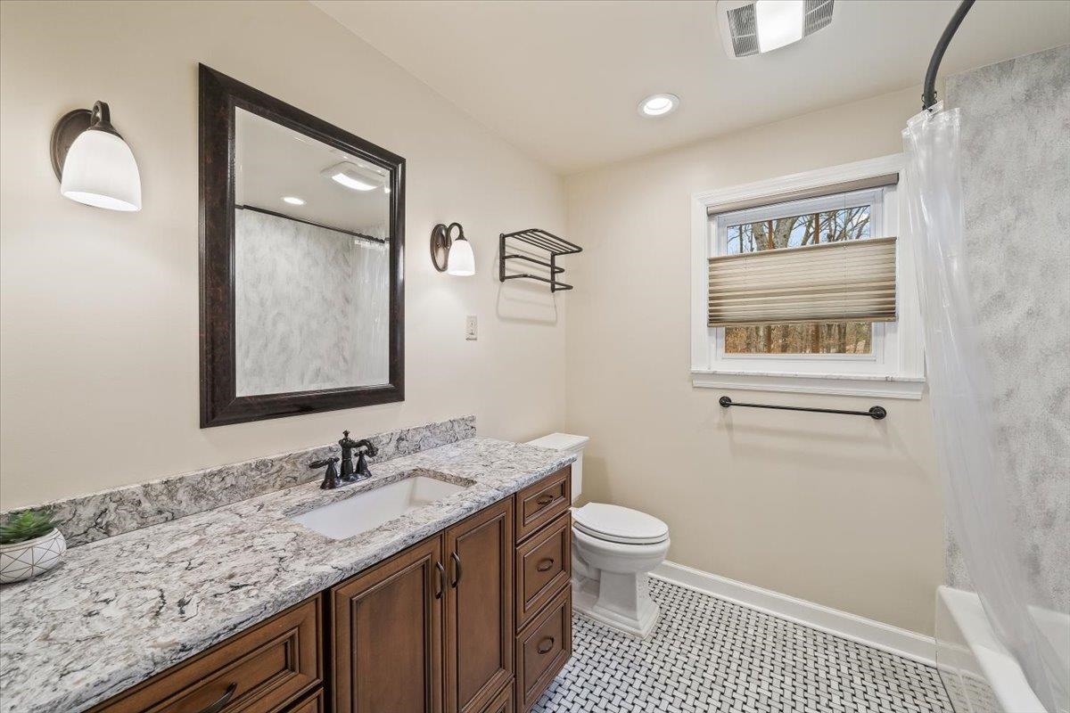 2395 Kirby Road Memphis, TN 38119 - Photo 10 of 40