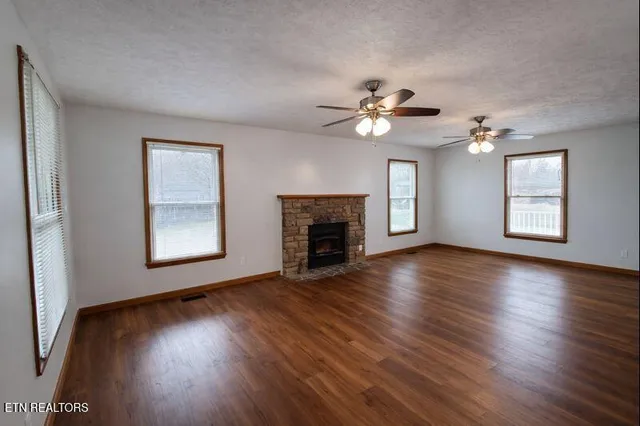 $479,900 | 3929 Settlers Trail, Kodak, TN 37764