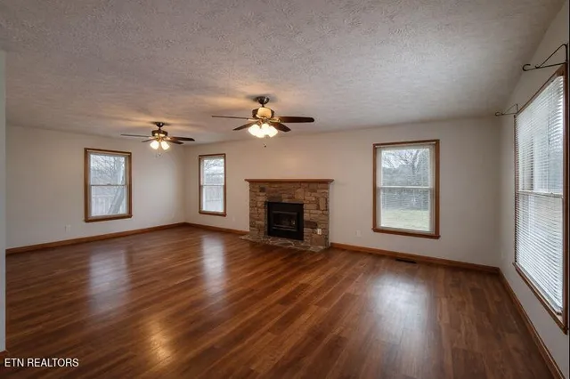 $479,900 | 3929 Settlers Trail, Kodak, TN 37764