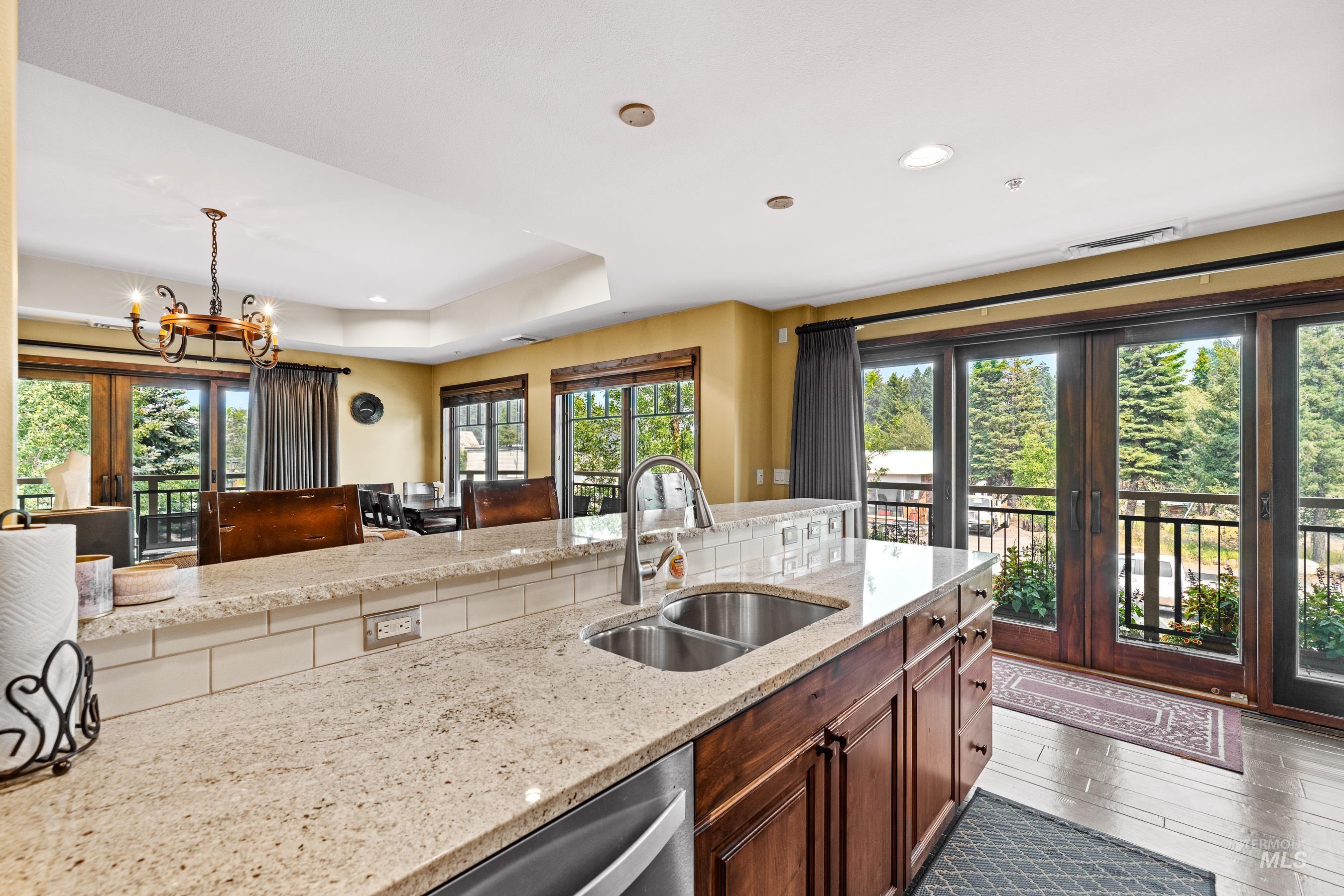 616 North 3rd Street, Unit 215 McCall, ID 83638 - Photo 13 of 36