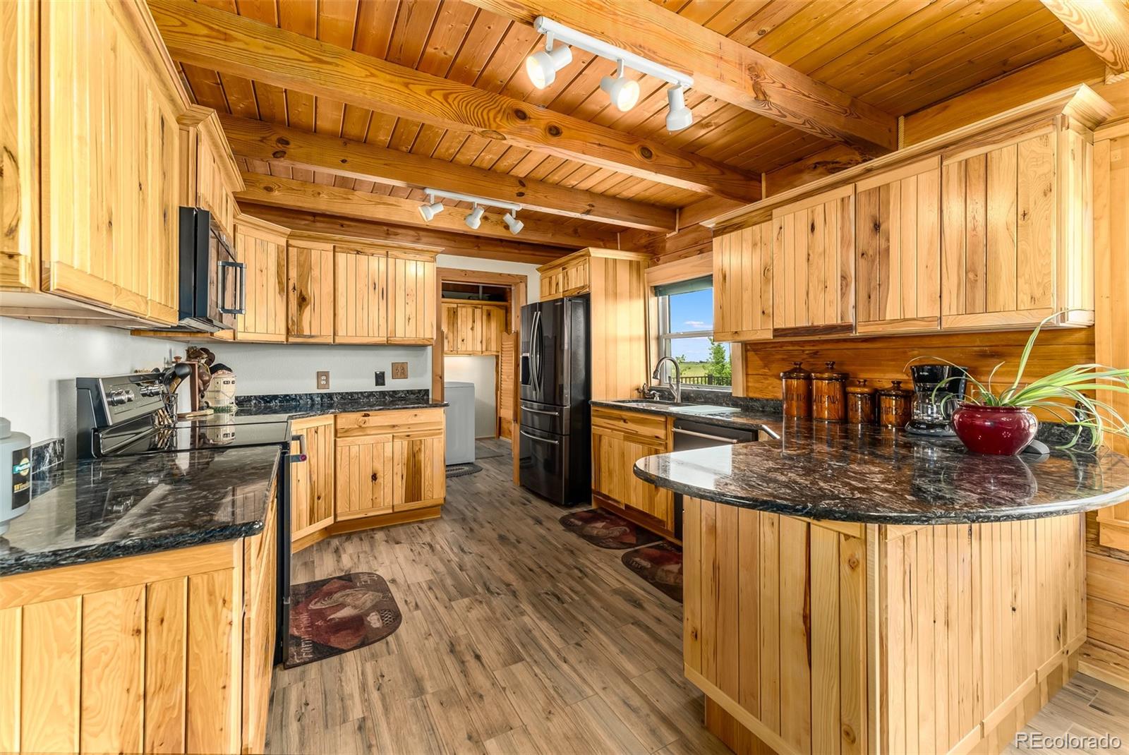 5055 Kiowa-Bennett Road Bennett, CO 80102 - Photo 7 of 39 Gallery Image 7