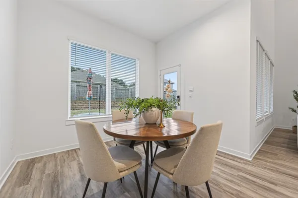 $369,990 | 1610 Happy Valley Street, Montgomery, TX 77316