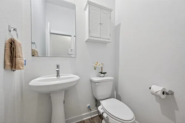 $369,990 | 1610 Happy Valley Street, Montgomery, TX 77316