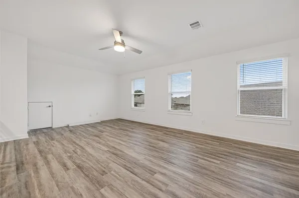 $369,990 | 1610 Happy Valley Street, Montgomery, TX 77316