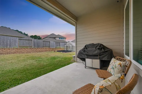 $369,990 | 1610 Happy Valley Street, Montgomery, TX 77316