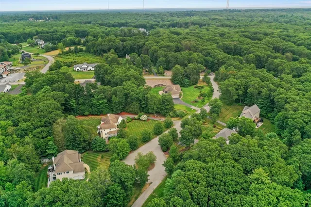 $1,075,000 | 9 Gerry Drive, Seekonk, MA 02771