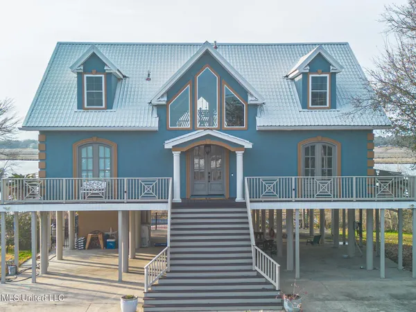 $649,000 | 957 North Shore Drive, Biloxi, MS 39532