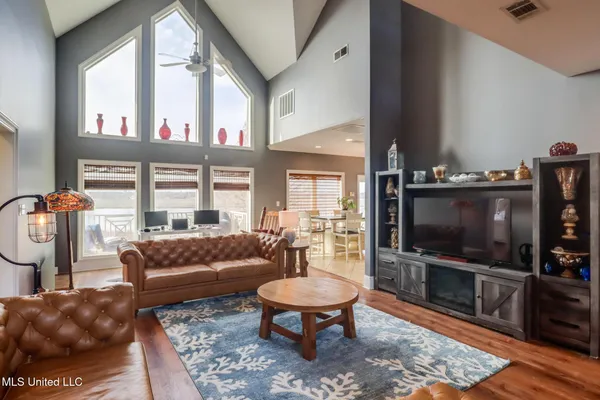 $649,000 | 957 North Shore Drive, Biloxi, MS 39532