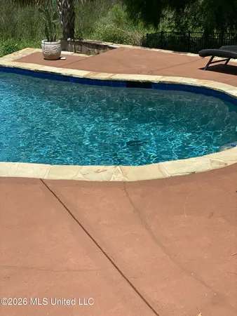 $649,000 | 957 North Shore Drive, Biloxi, MS 39532