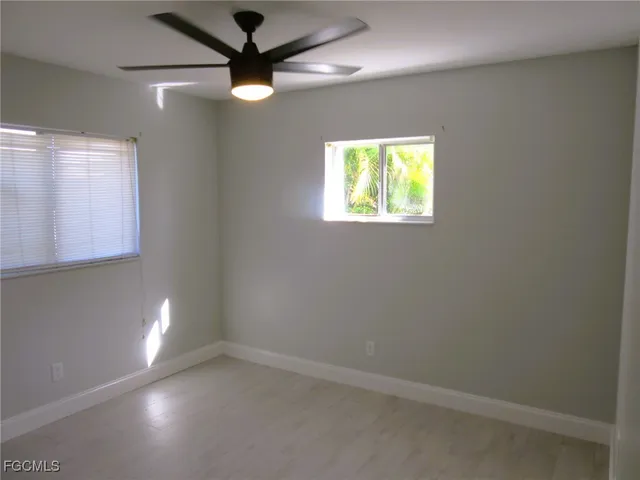 $325,000 | 2122 Southeast 5th Terrace, Cape Coral, FL 33990