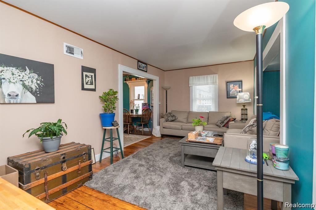 27064 Kelly Road Roseville, MI 48066 - Photo 8 of 29