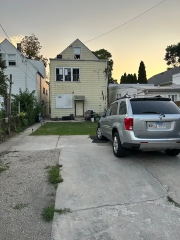 $320,777 | 2849 South Kolin Avenue, Chicago, IL 60623