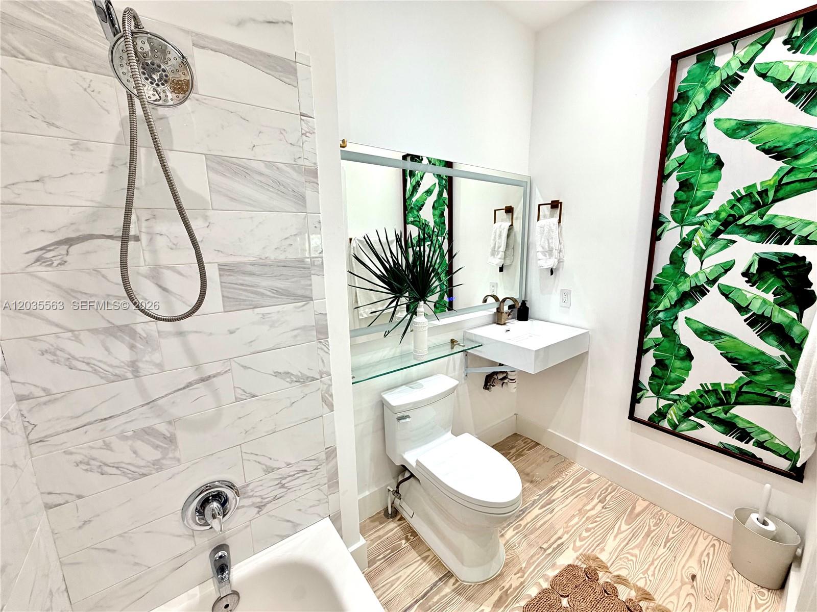 1460 Cleveland Road Miami Beach, FL 33141 - Photo 10 of 30