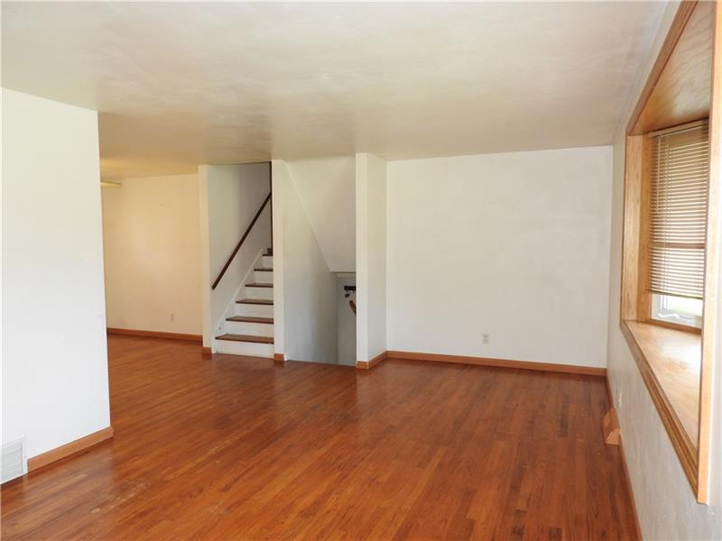 245 South Eberhart Road Butler, PA 16001 - Photo 14 of 20 Gallery Image 14