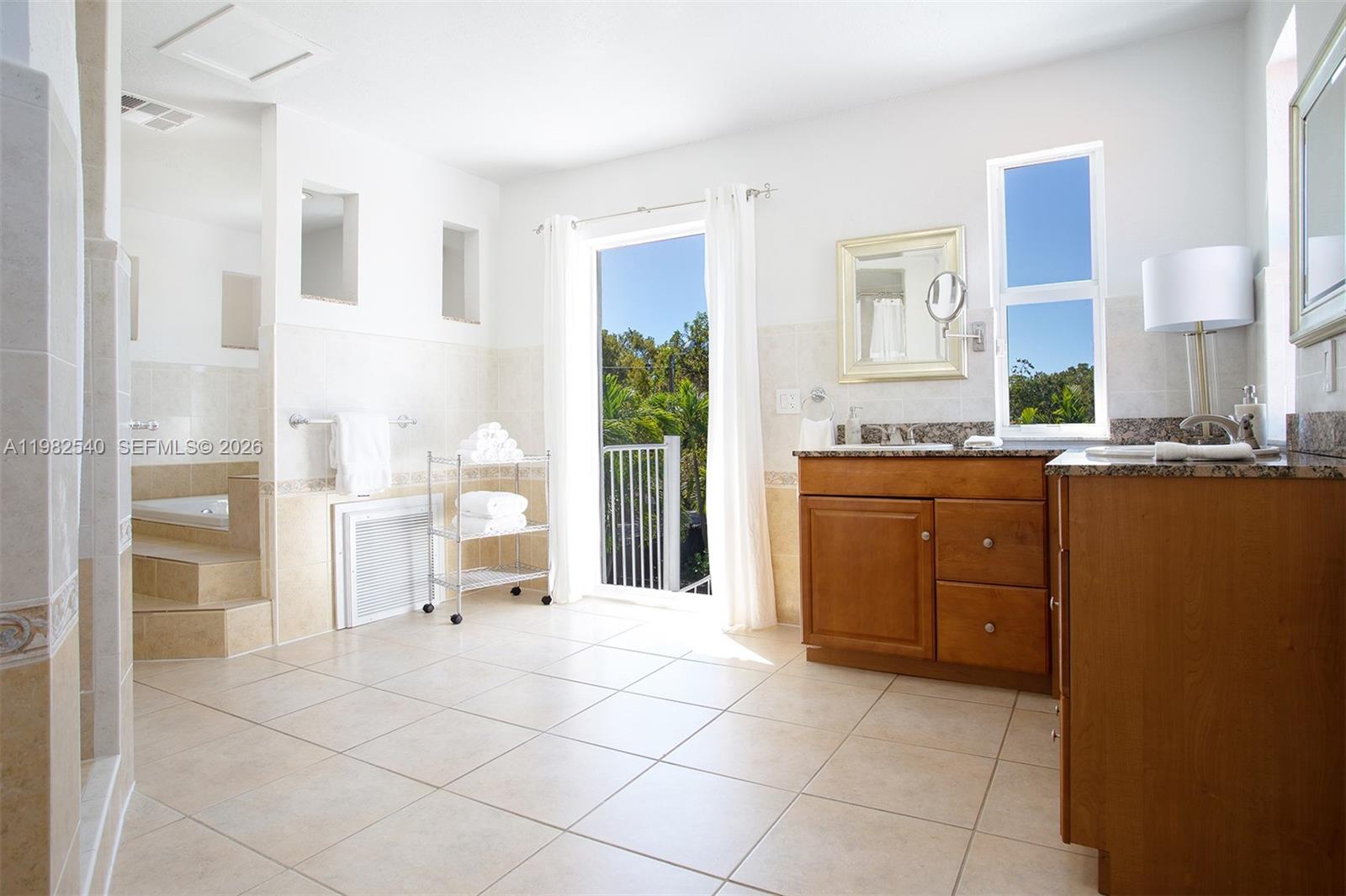 100 Southwest 26th Road Miami, FL 33129 - Photo 27 of 80