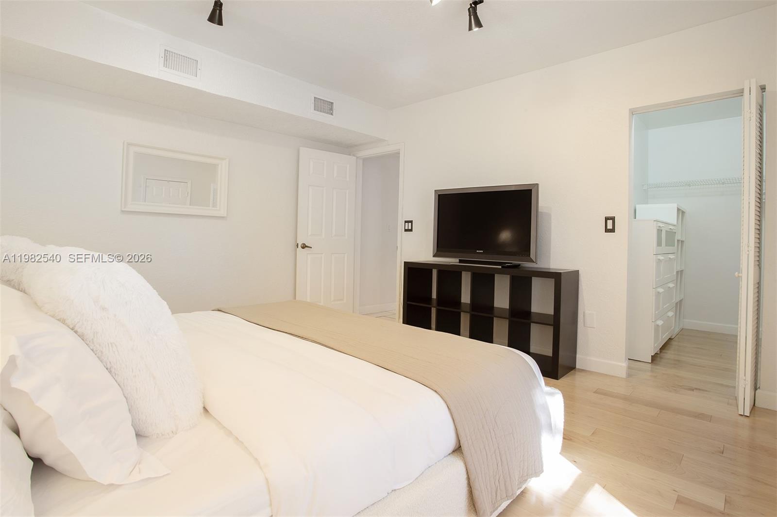 100 Southwest 26th Road Miami, FL 33129 - Photo 47 of 80