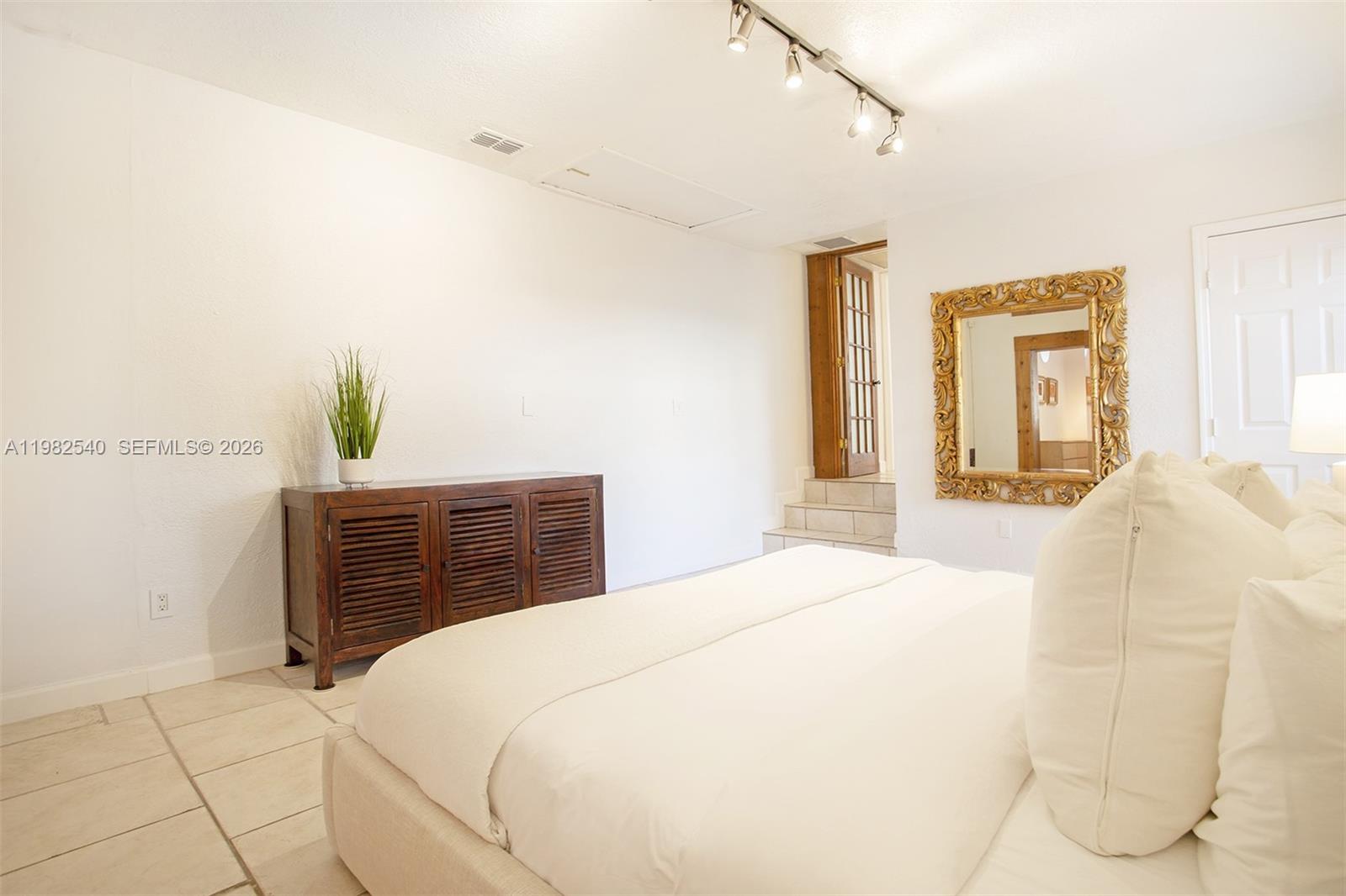 100 Southwest 26th Road Miami, FL 33129 - Photo 48 of 80