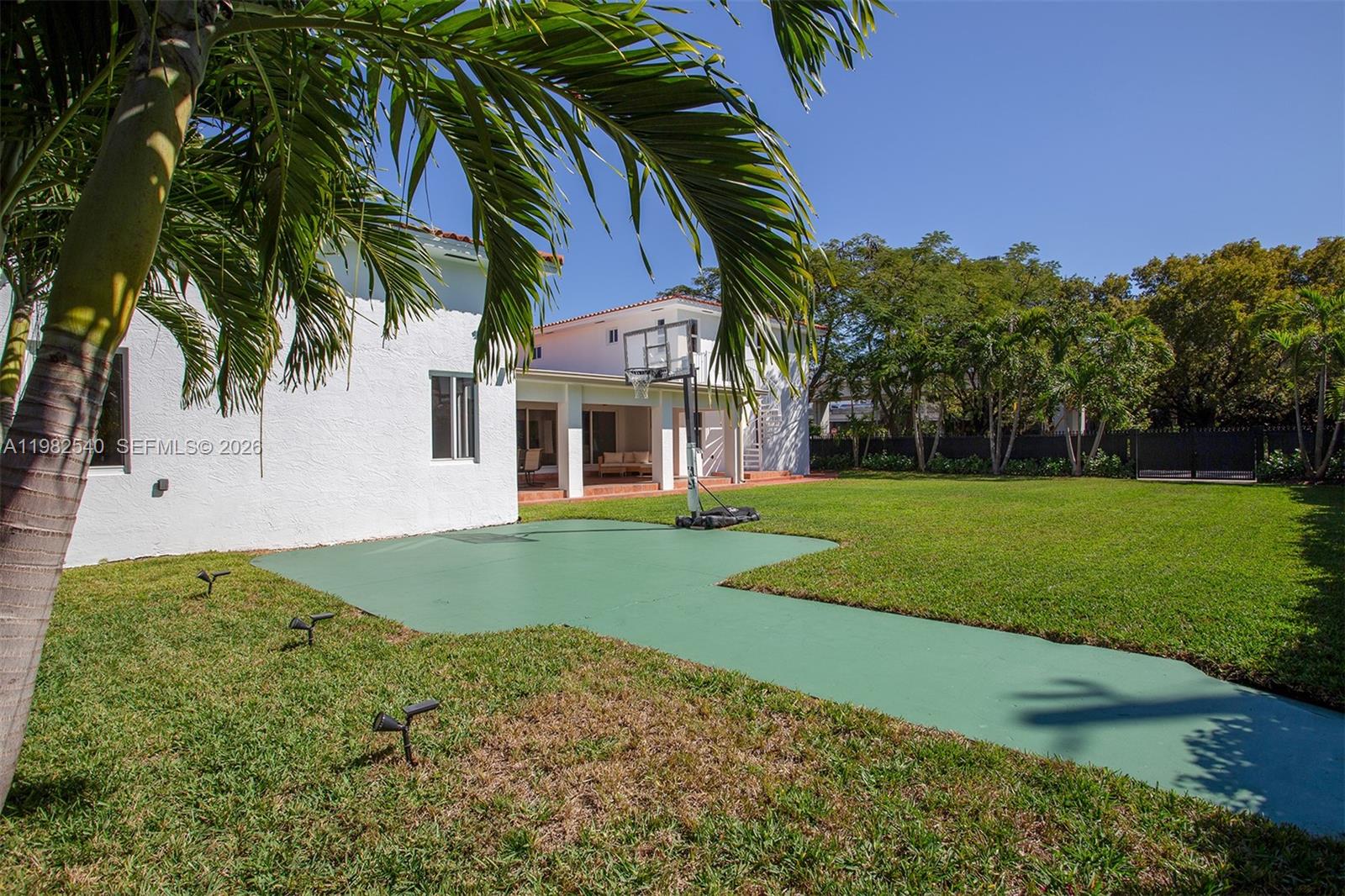 100 Southwest 26th Road Miami, FL 33129 - Photo 61 of 80