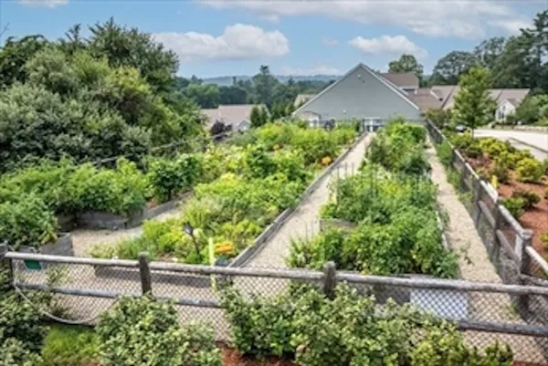 $724,900 | 59 Brooksmont Drive, Unit 59, Holliston, MA 01746