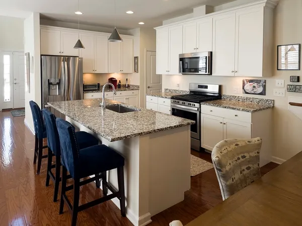 $724,900 | 59 Brooksmont Drive, Unit 59, Holliston, MA 01746