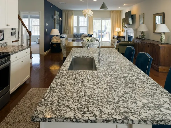$724,900 | 59 Brooksmont Drive, Unit 59, Holliston, MA 01746