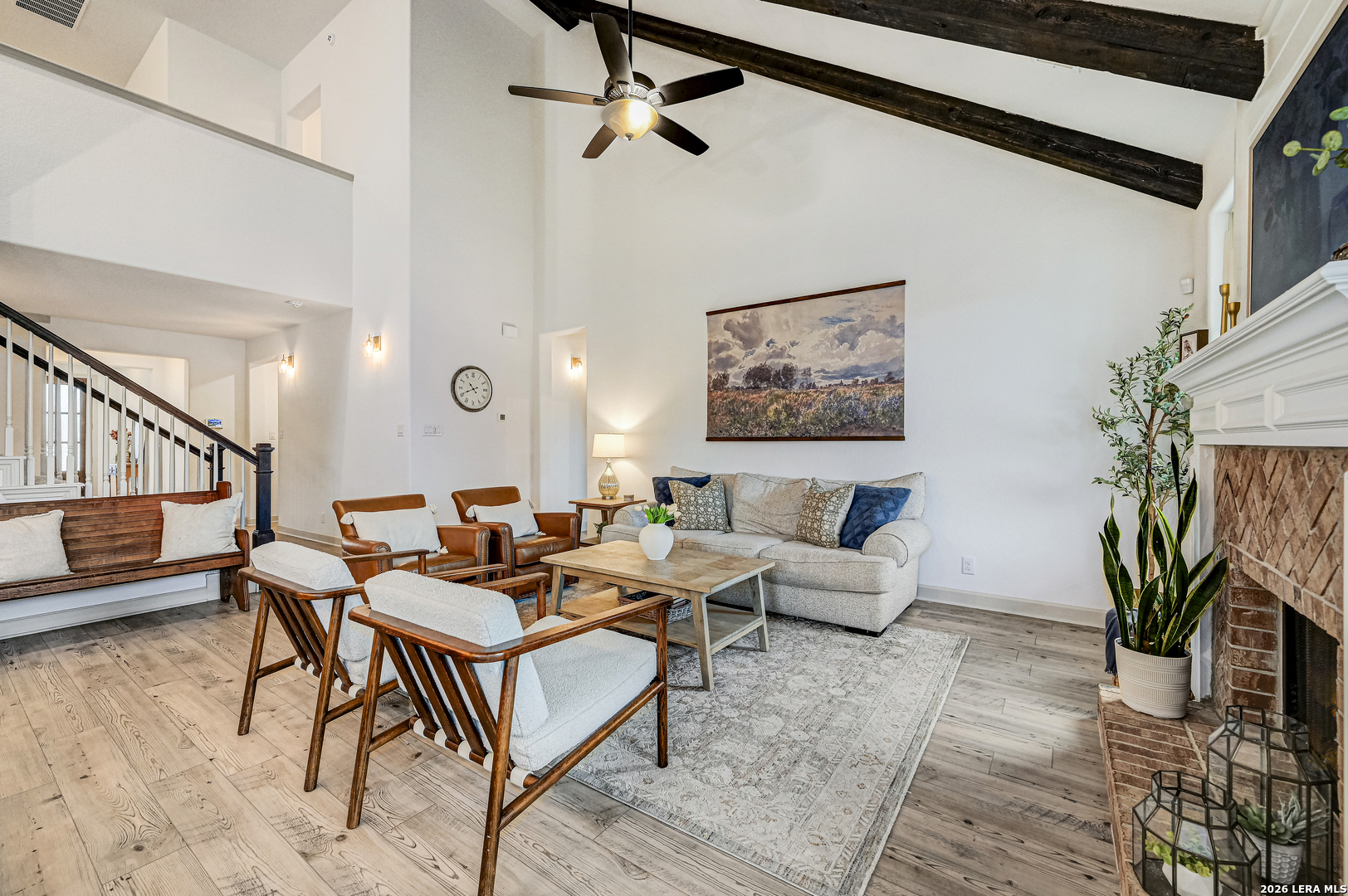 110 Breamoor Boerne, TX 78015 - Photo 5 of 38 a living room with furniture and a potted plant