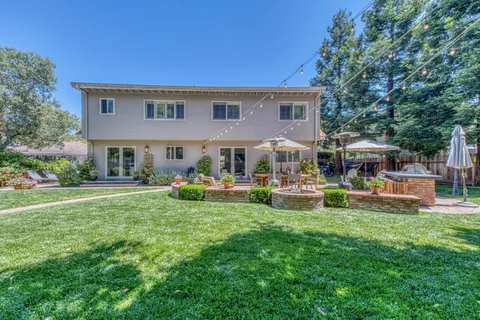 $1,595,000 | 23086 Espada Drive, Salinas, CA 93908