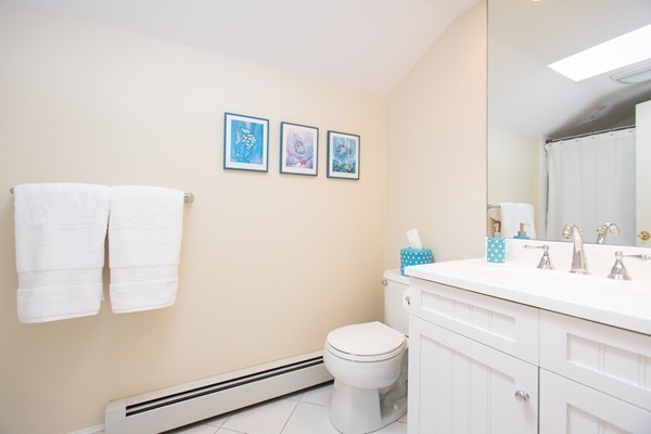 10 Nobscot Road Weston, MA 02493 - Photo 17 of 23 Gallery Image 17