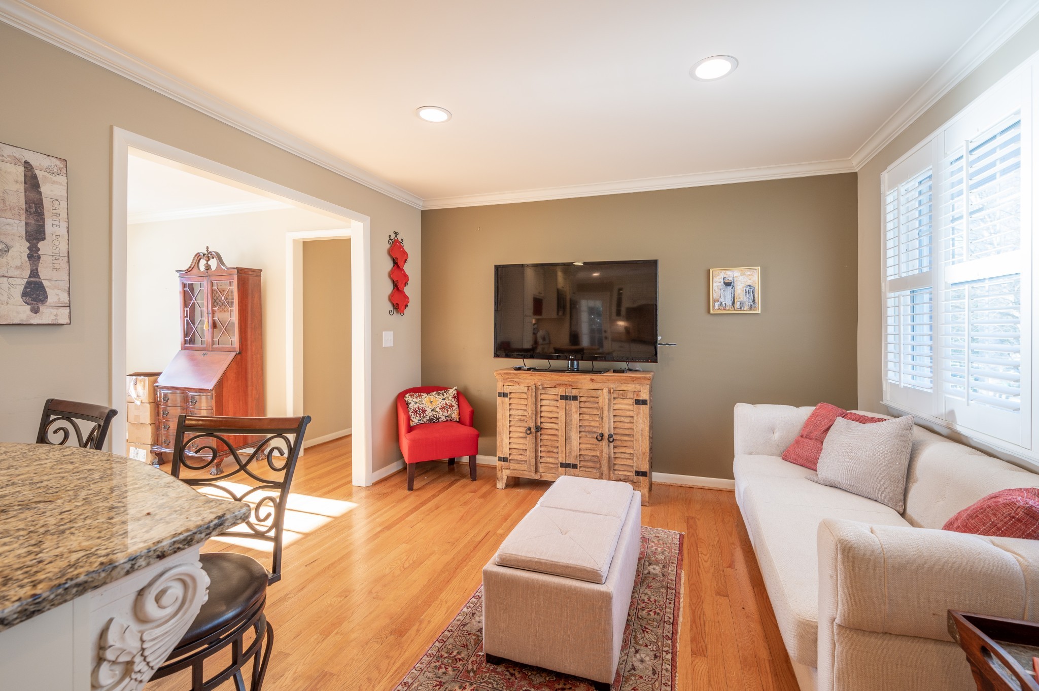 1208 Davidson Road Nashville, TN 37205 - Photo 16 of 30 a living room with furniture and a flat screen tv