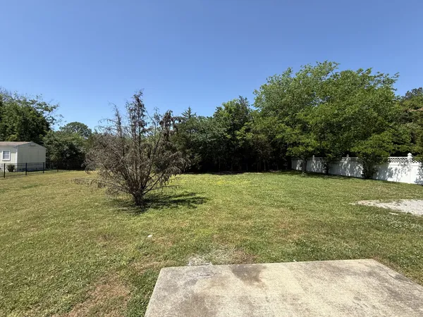$1,500 | 944 Sumerset Circle, Lewisburg, TN 37091