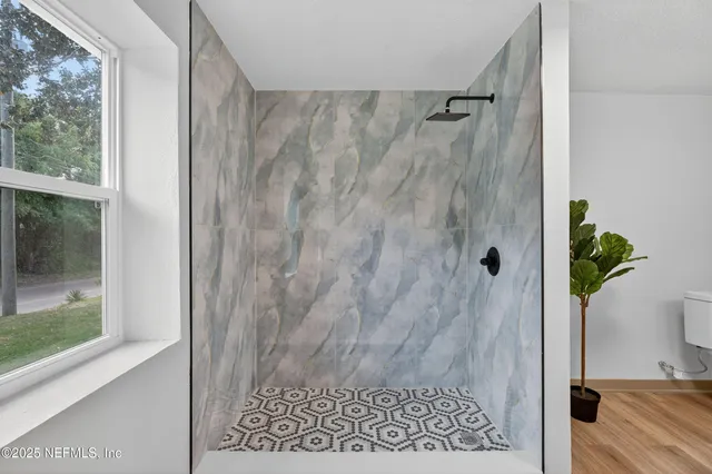 $474,900 | 323 North 8th Street, Fernandina Beach, FL 32034