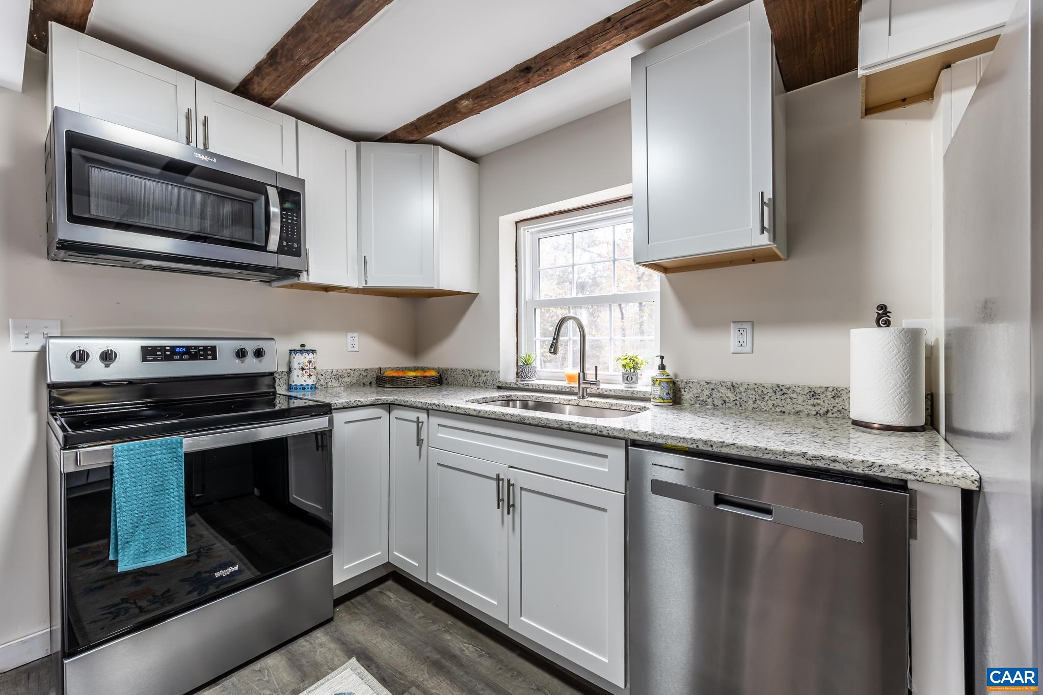 2395 Mountain Brook Drive Charlottesville, VA 22902 - Photo 21 of 62