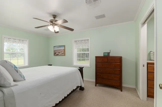 $2,100 | 1072 Papenberg Road, Columbus, TX 78934