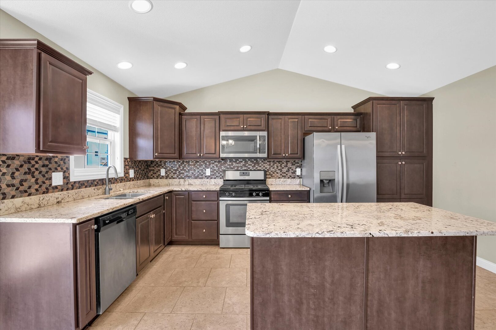 1618 Hunters Ridge Court Mahomet, IL 61853 - Photo 17 of 45