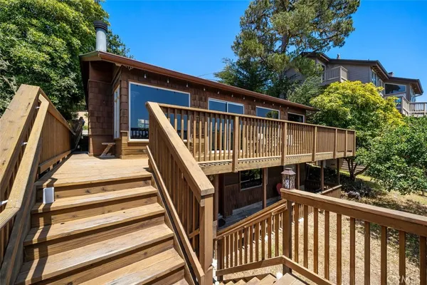 $1,050,000 | 1799 St Thomas Avenue, Cambria, CA 93428