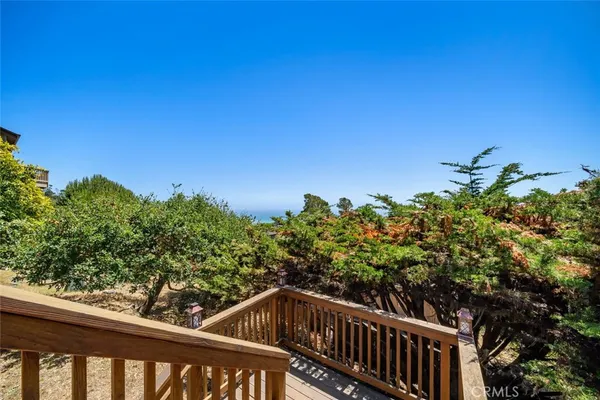 $1,050,000 | 1799 St Thomas Avenue, Cambria, CA 93428