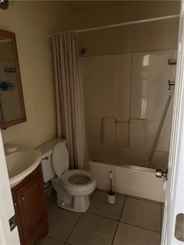 $1,750 | 2215 19th Avenue Southwest, Vero Beach, FL 32962