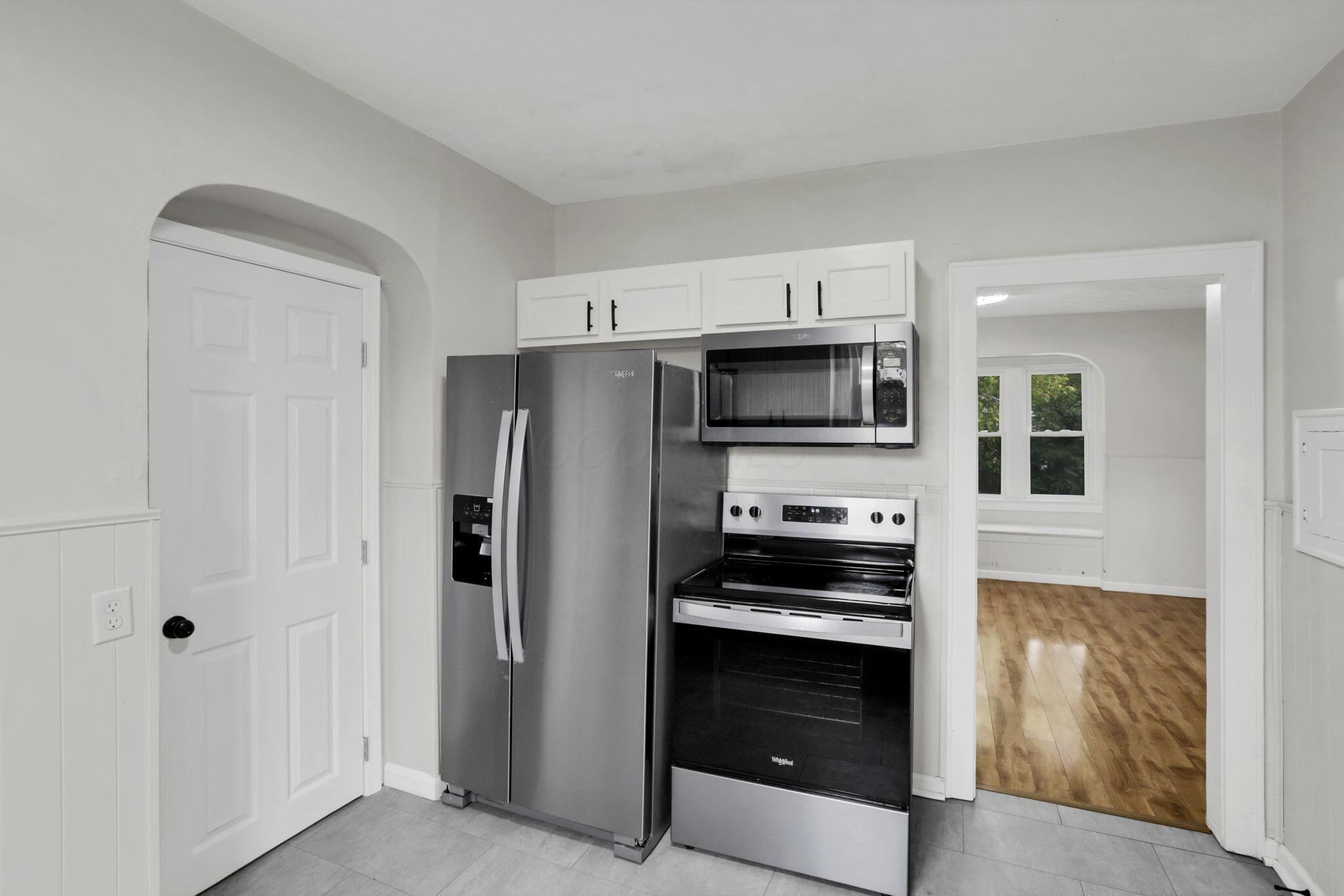 2365 Stelzer Road Columbus, OH 43219 - Photo 13 of 33 2365 Stelzer Road
