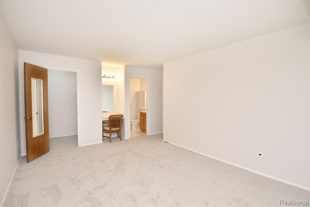 30475 West 14 Mile Road, Unit 74 Farmington, MI 48334 - Photo 16 of 33 Gallery Image 16