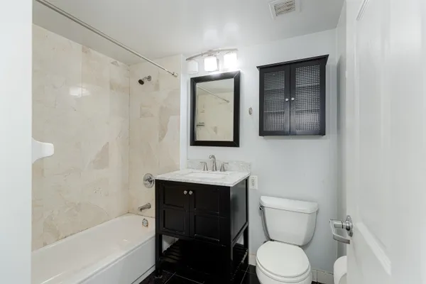 $685,000 | 1 2nd Street, Unit 2506, Jersey City, NJ 07302