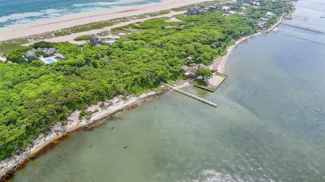 $1,100,000 | 466 Great South Bay Walk, Ocean Beach, NY 11770