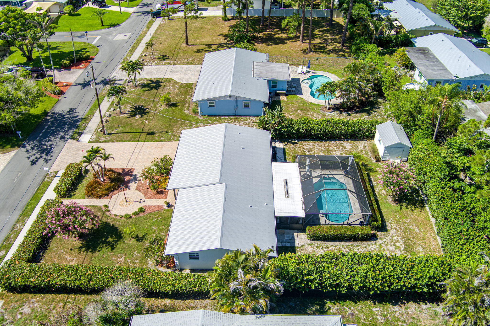 1252 East Madison Avenue Stuart, FL 34996 - Photo 33 of 49 MAX_0006