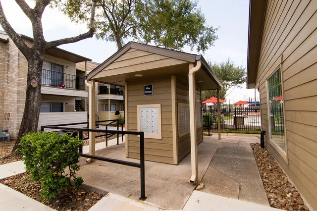 $944 | 8455 Will Clayton Parkway, Unit 415, Humble, TX 77338