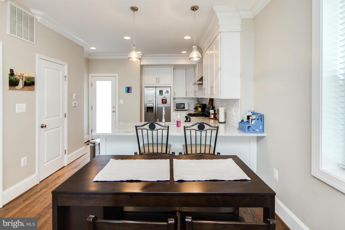 724 Roxboro Place Northwest Washington, DC 20011 - Photo 7 of 29 Dining Room