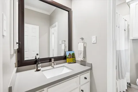 $1,950,000 | 4116 Swarthmore Street, West University Place, TX 77005