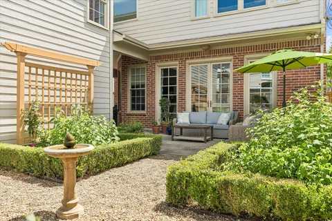 $1,950,000 | 4116 Swarthmore Street, West University Place, TX 77005