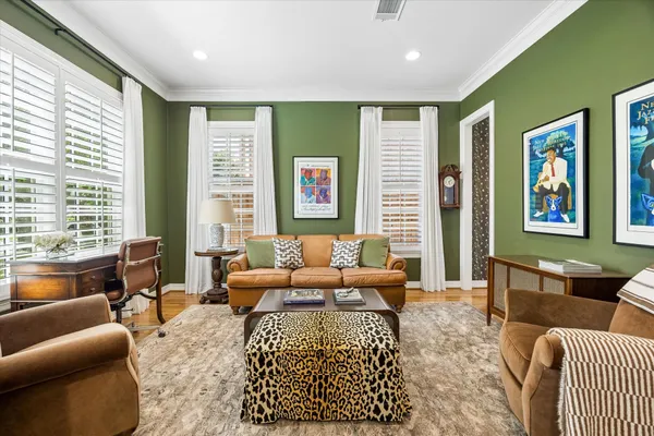 $1,950,000 | 4116 Swarthmore Street, West University Place, TX 77005